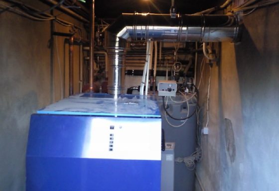 INSTALLAZIONE DI CALDAIA A LEGNA